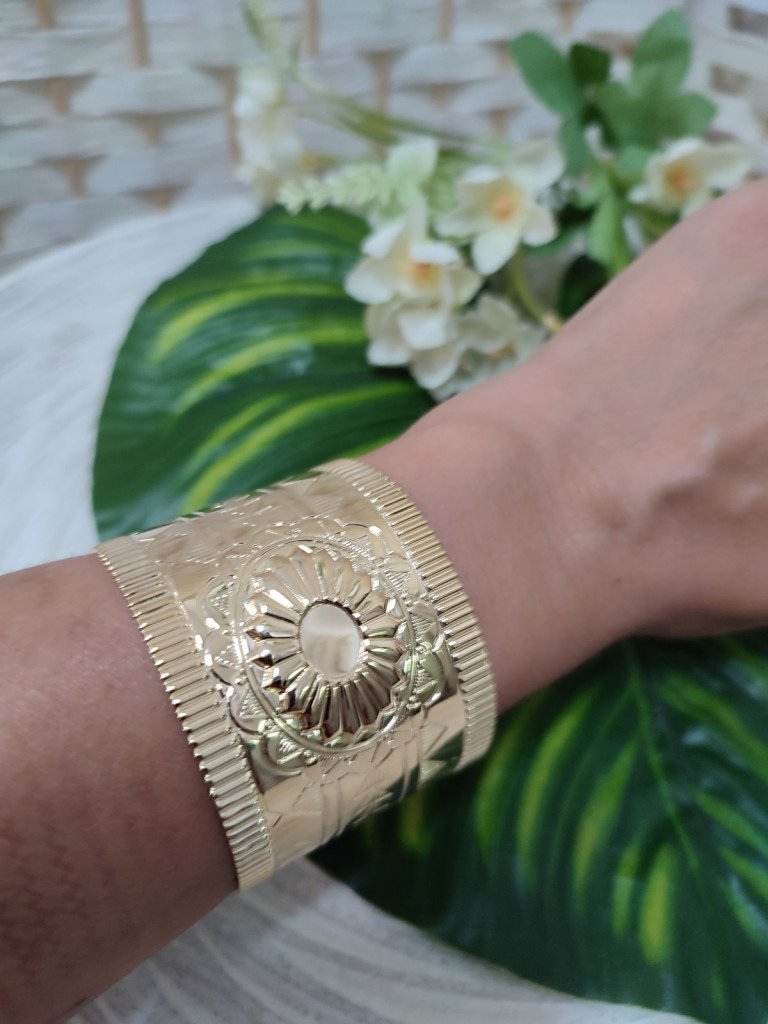 BRAZALETE TUNEZ.