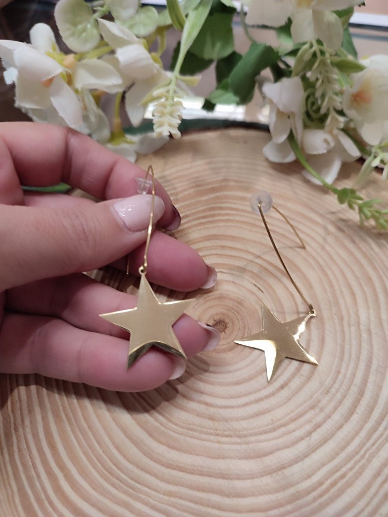 PENDIENTES LAGRIMA ESTRELLA.