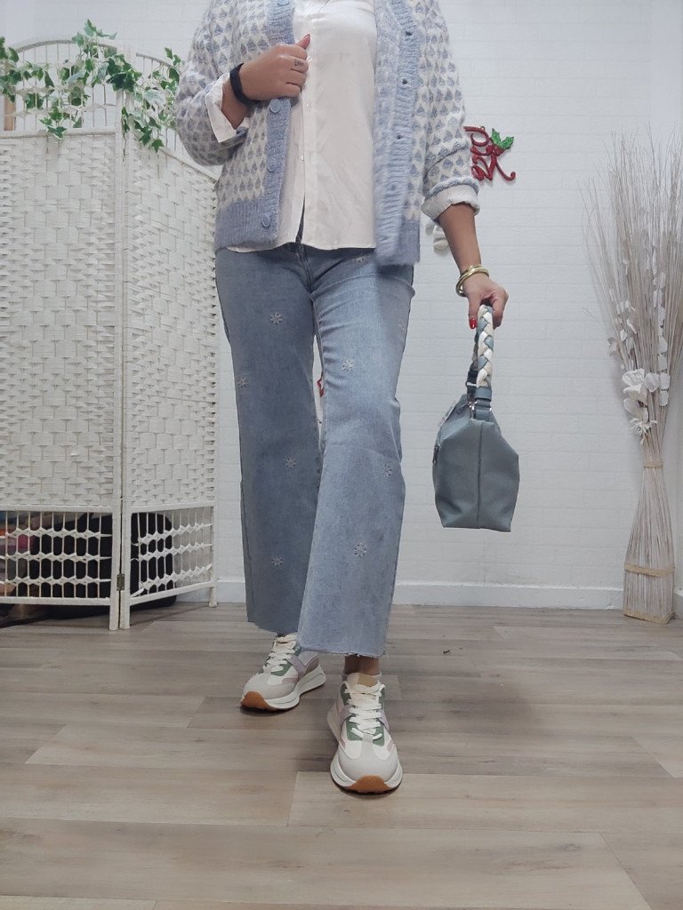 PANTALON MARGARITAS.