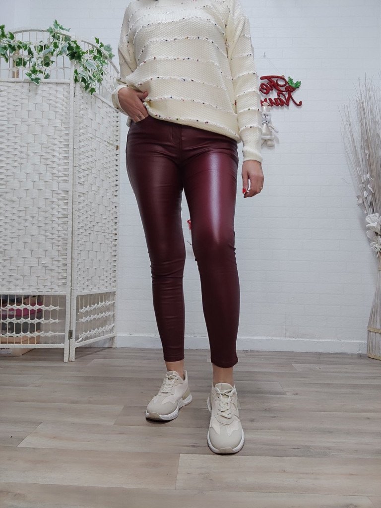 PANTALON POLIPIEL BURDEOS.