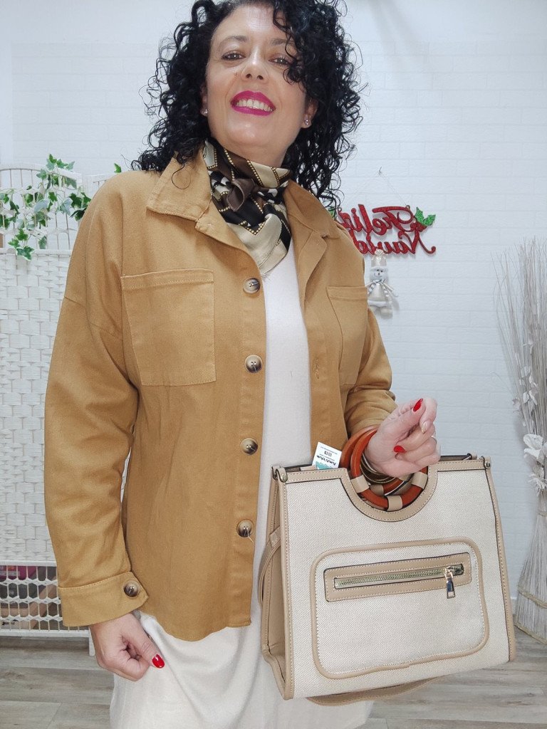 CHAQUETA ABRIL. 2