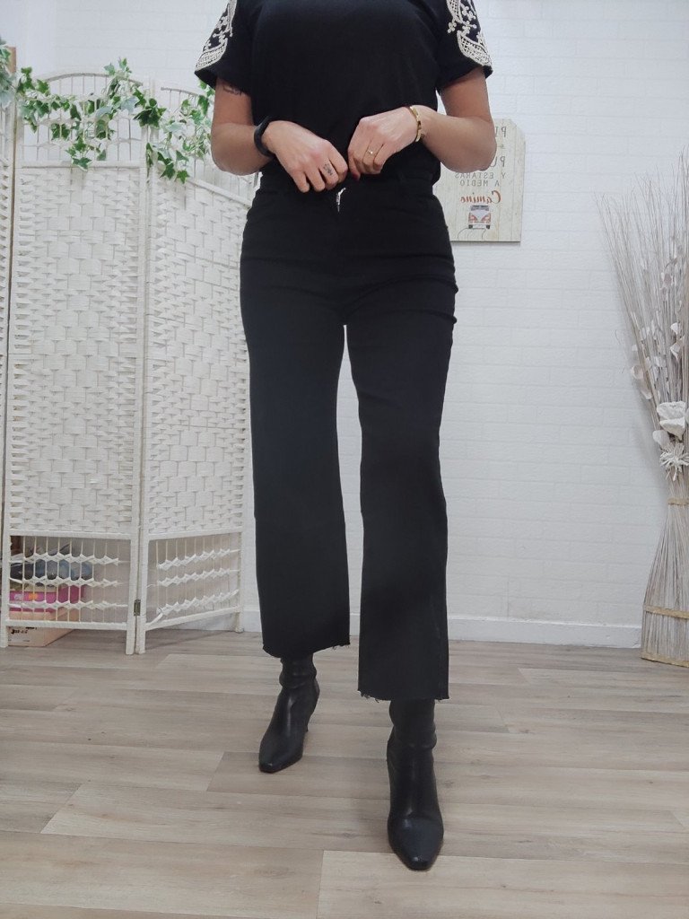 PANTALÓN SITXE NEGRO.