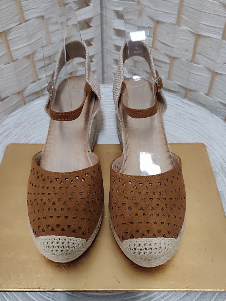 CUÑAS ESPARTO CONIL.