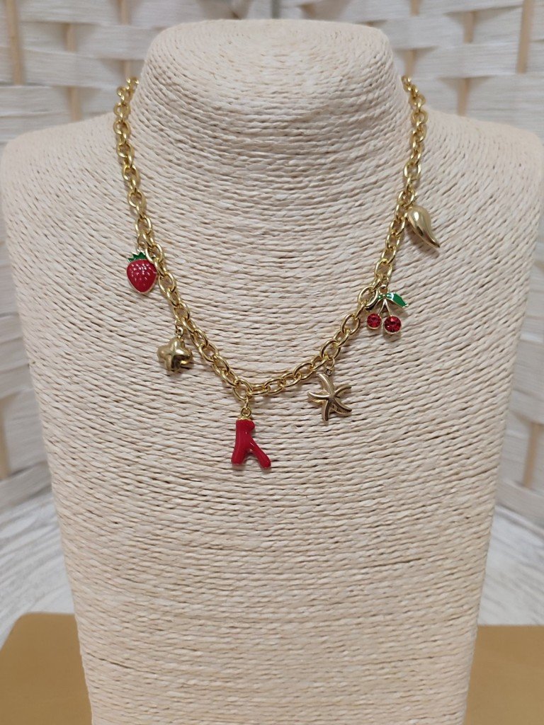 COLLAR MARIELA.
