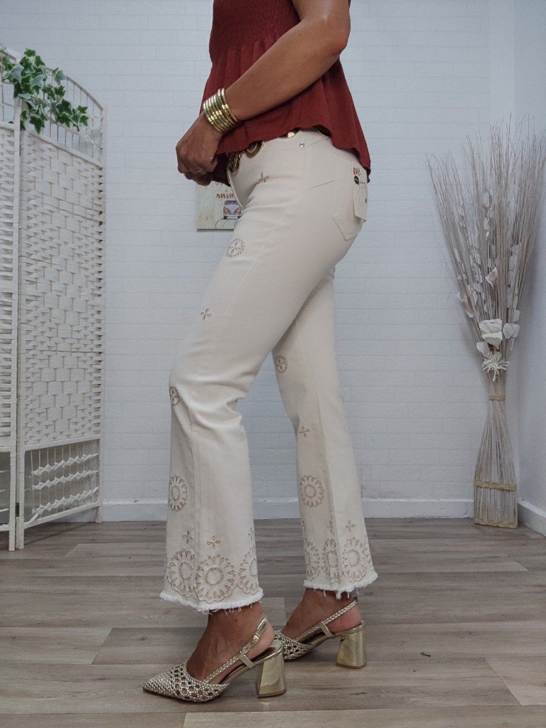 PANTALÓN SEPTIEMBRE BEIGE. 2