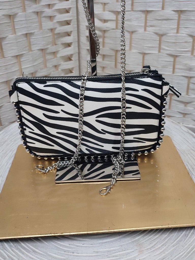 BOLSO CEBRA. 2