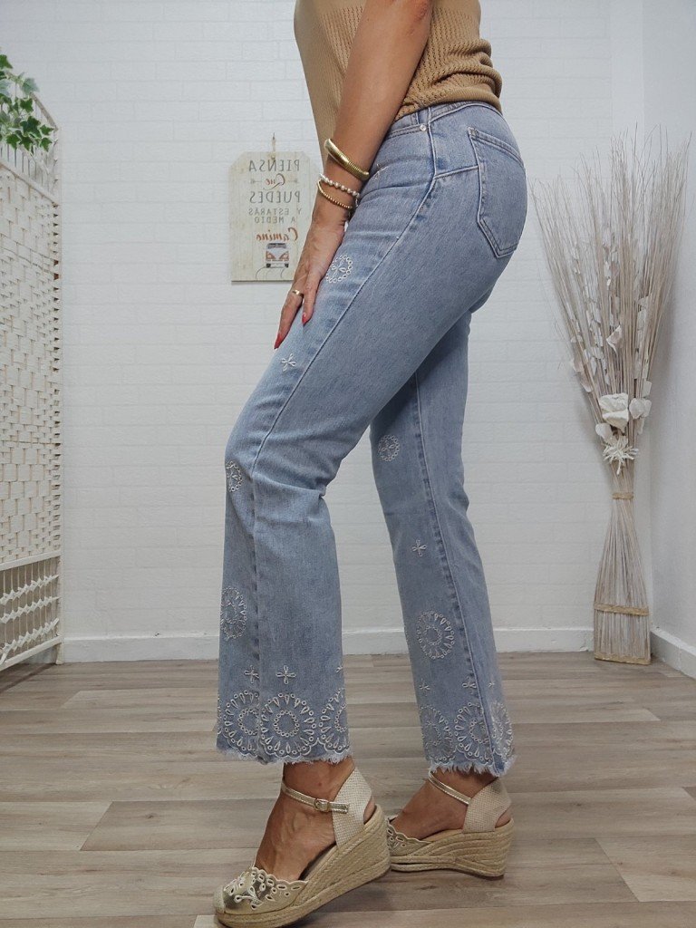 PANTALÓN SEPTIEMBRE VAQUERO. 2