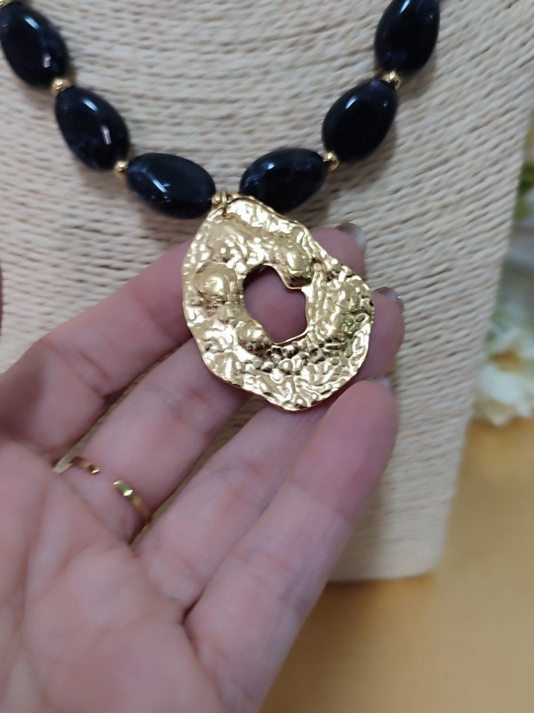 COLLAR ELENA.
