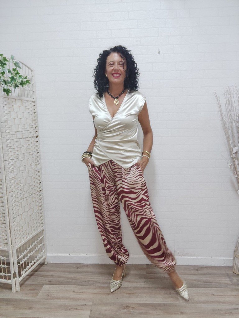 PANTALON BOMBACHO CEBRA.