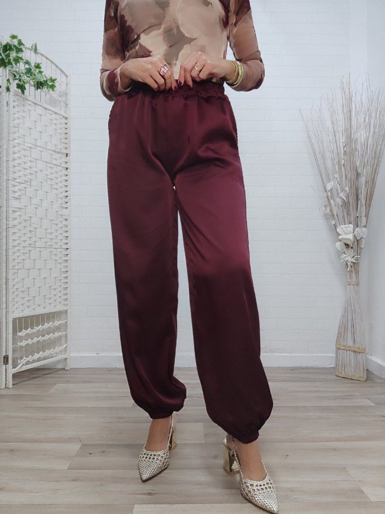 PANTALON SATINADO NIEVES.