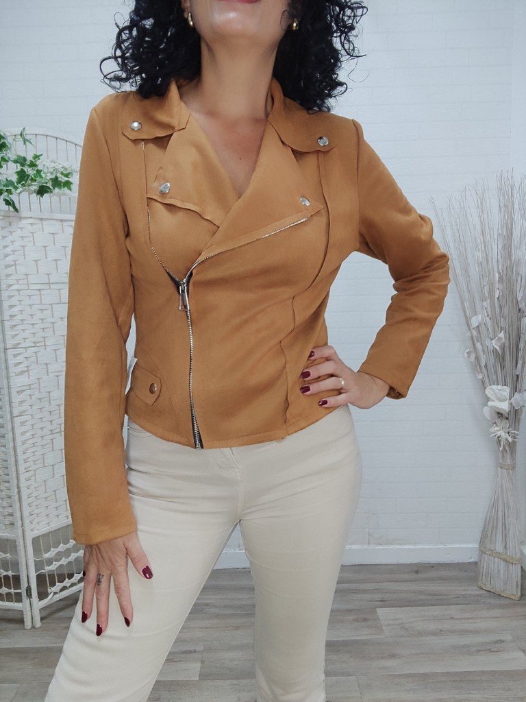 CHAQUETA BIKER.