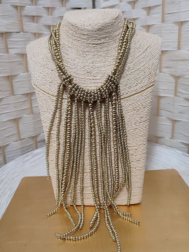 COLLAR CATRICE. 2
