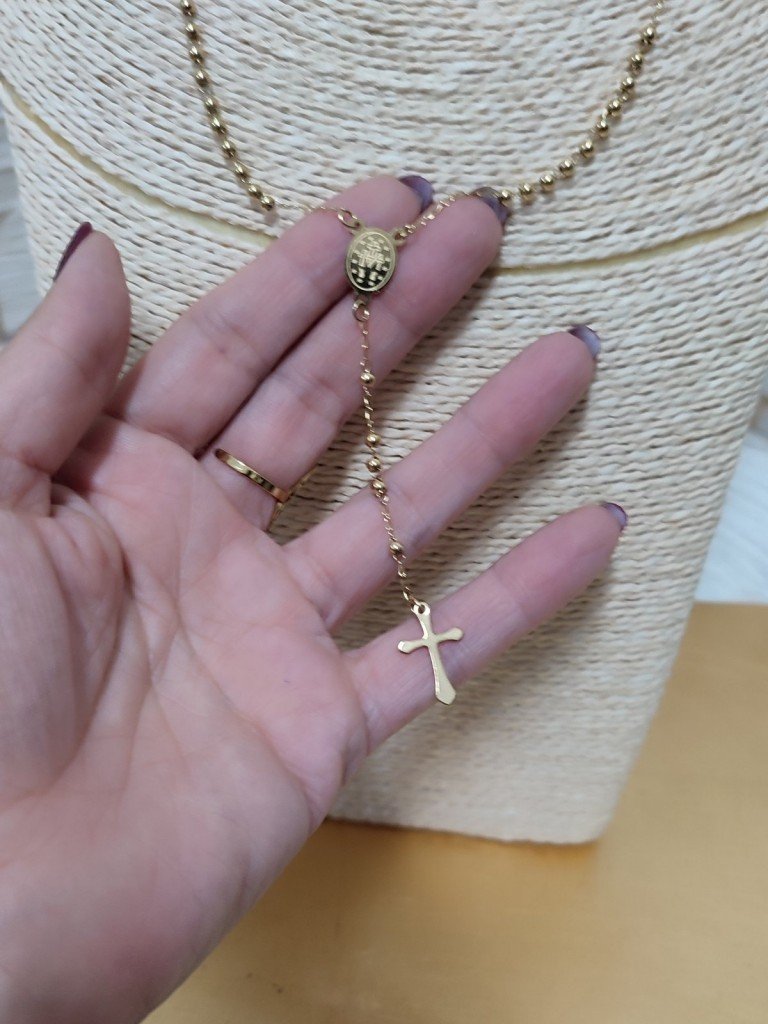COLLAR ROSARIO.