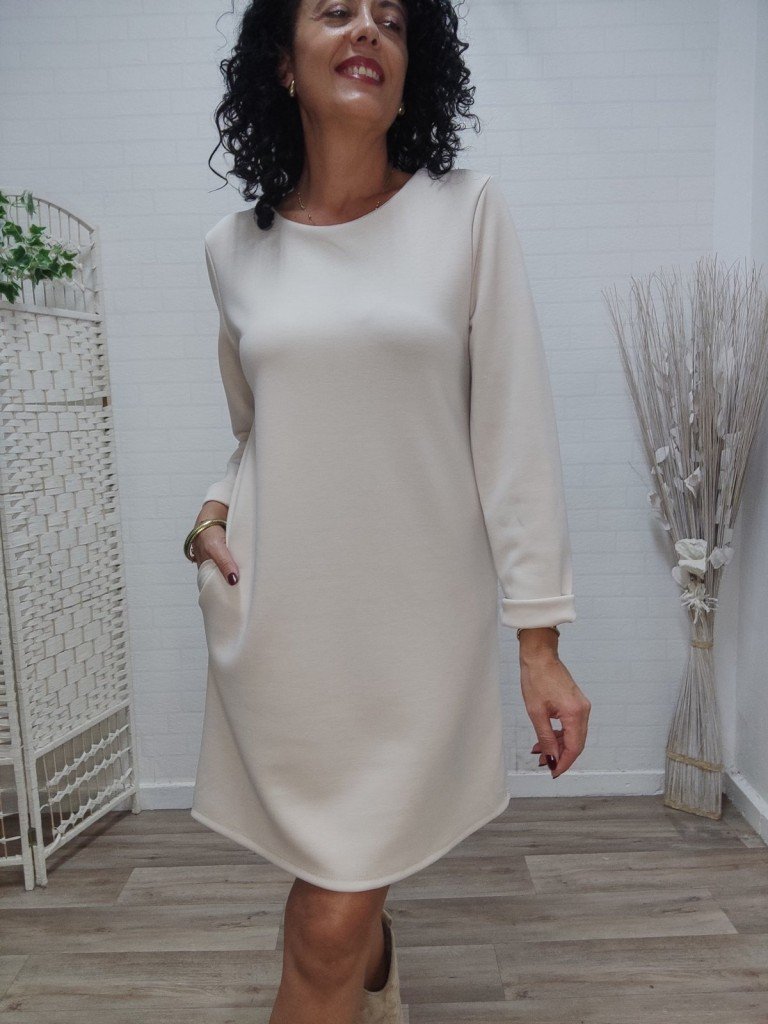 VESTIDO CONFORTABLE.