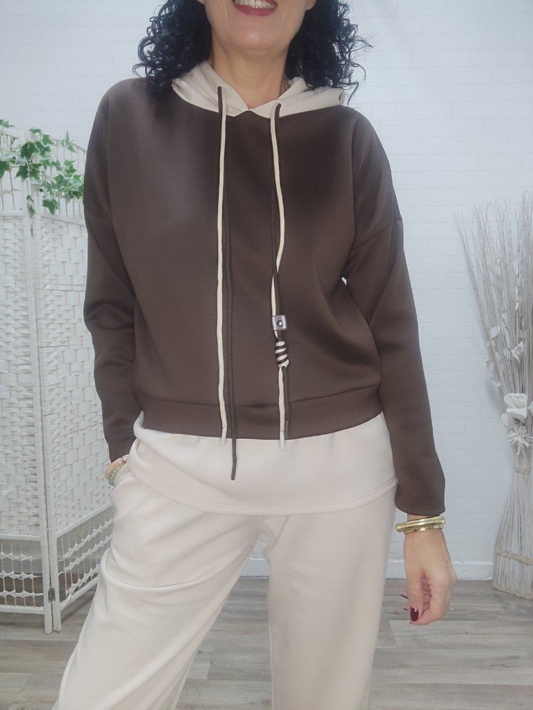 SUDADERA ROCIO. 2