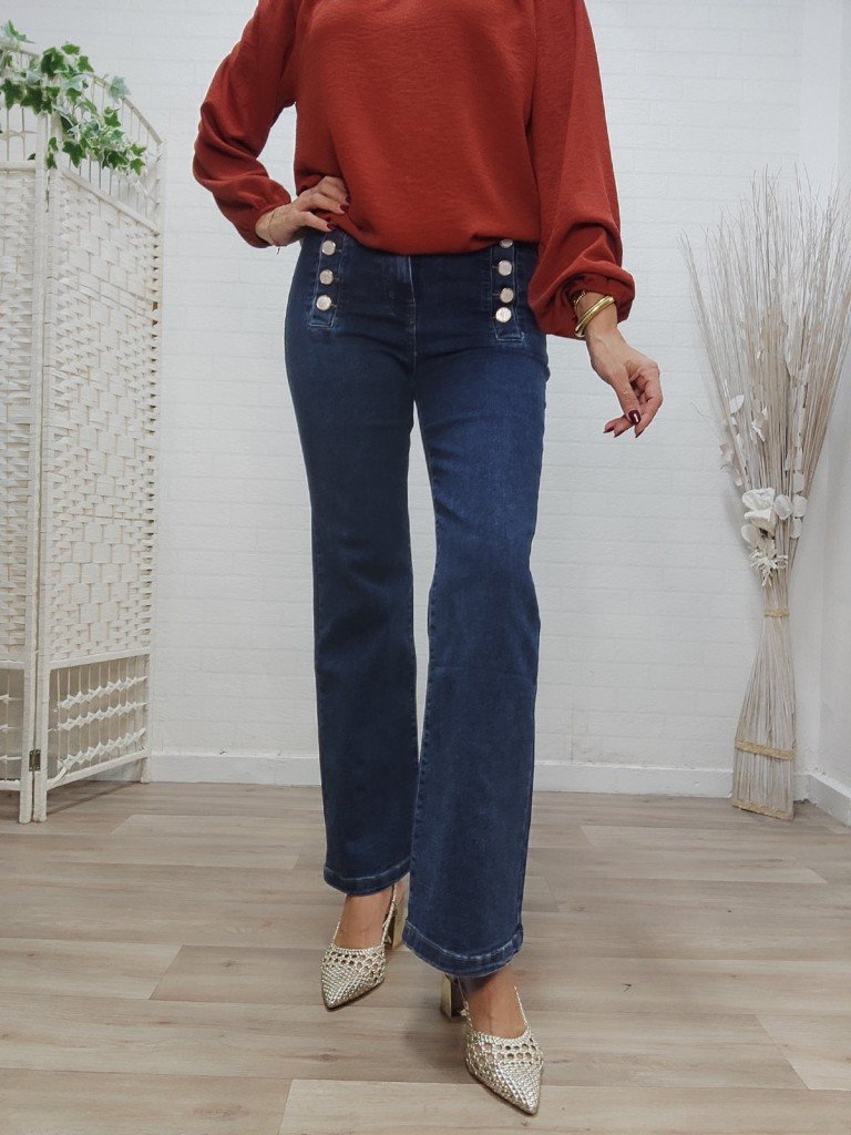 PANTALON BOTONES VAQUERO.