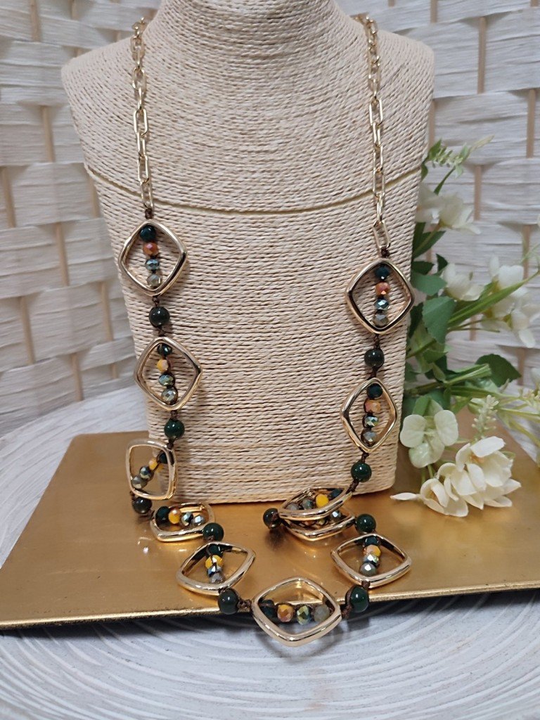 COLLAR LUNA. 2