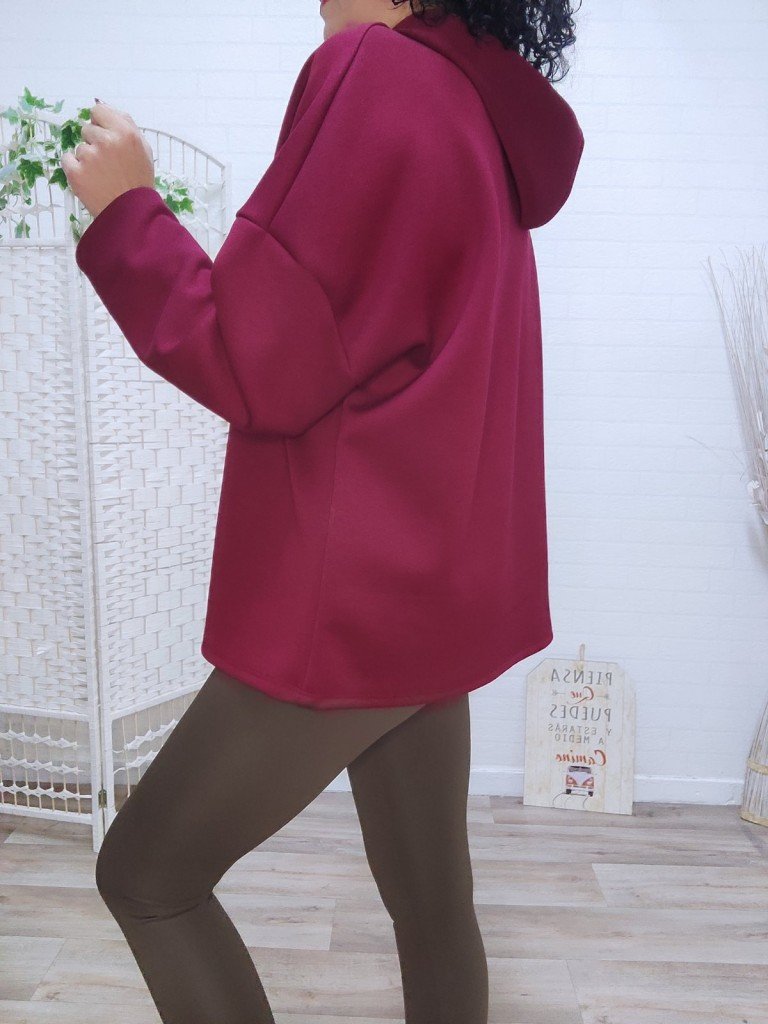 SUDADERA CORAZON LEO.