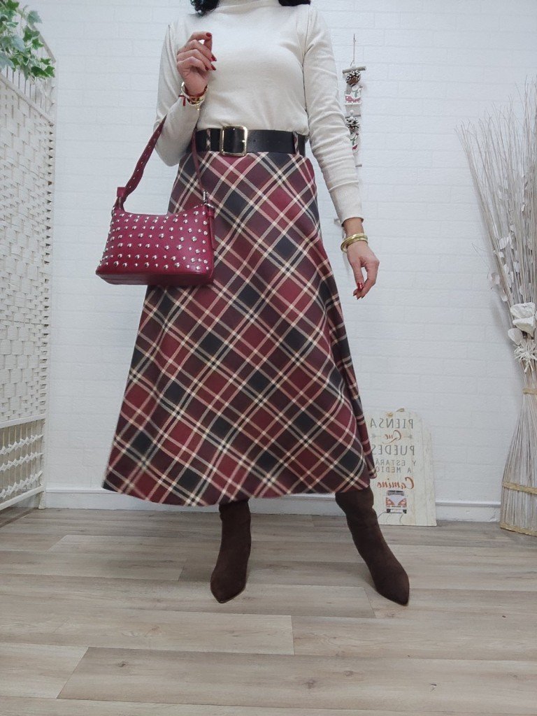 FALDA CÁCERES MARRÓN.