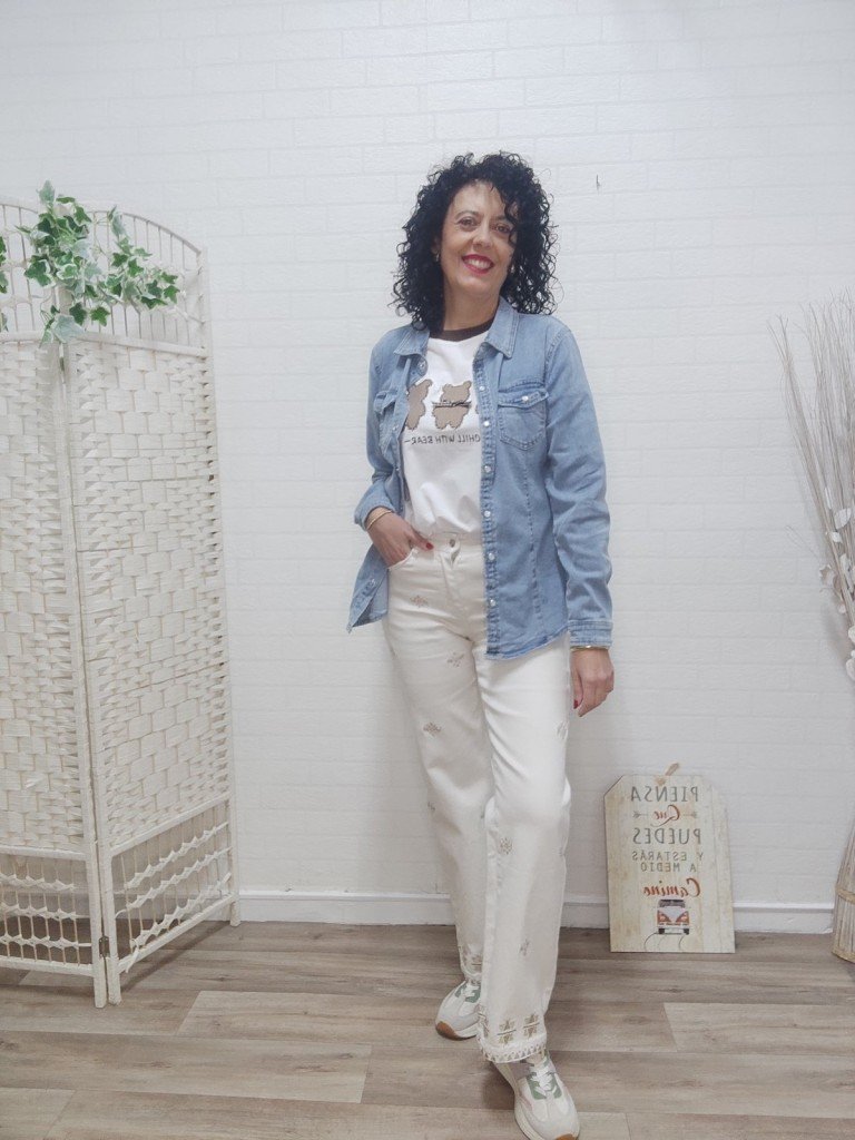 CAMISA VAQUERA CLARA.