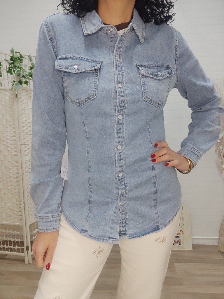 CAMISA VAQUERA CLARA. 2