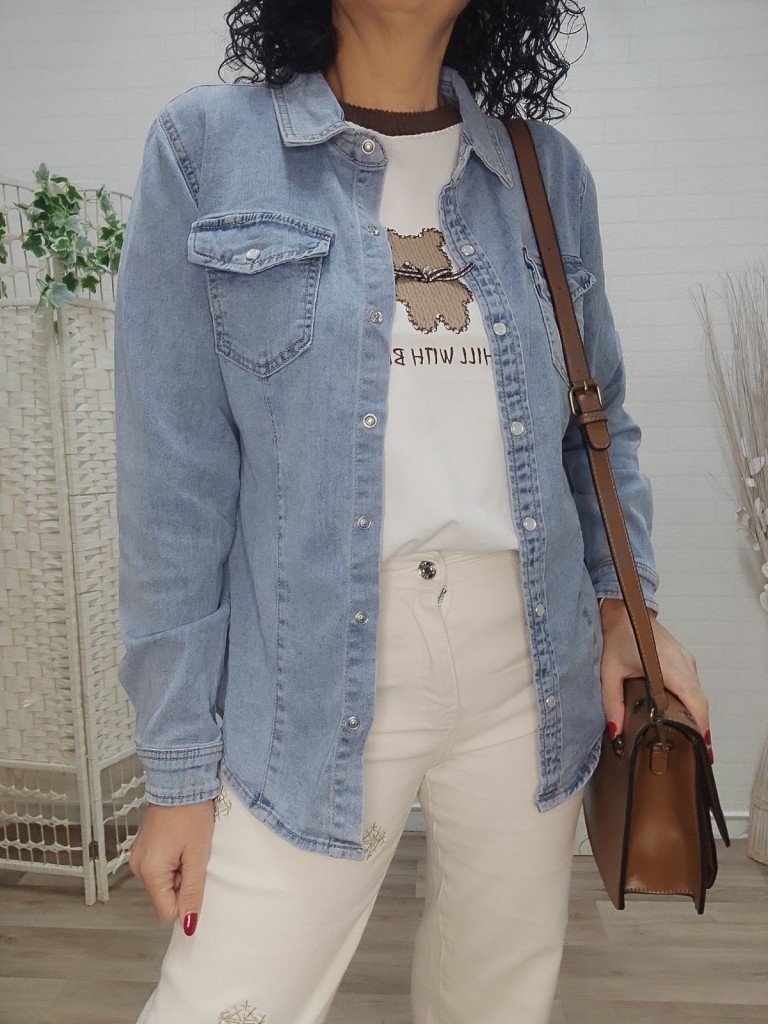 CAMISA VAQUERA CLARA.