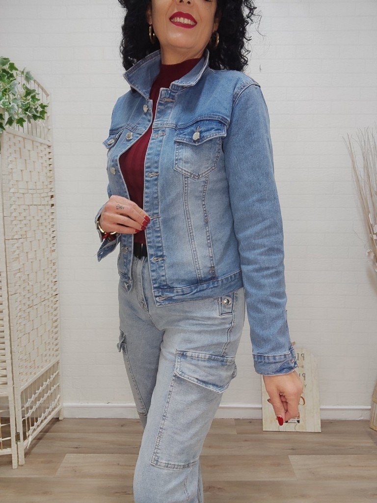 CHAQUETA VAQUERA BASICA. 2