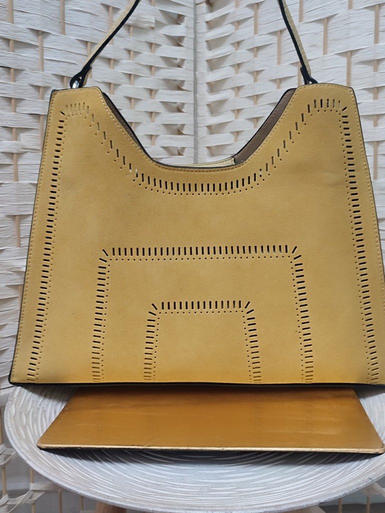 BOLSO RUTH AMARILLO.
