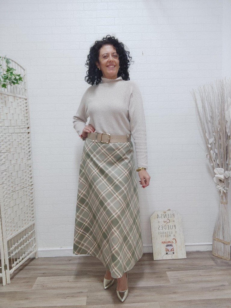 FALDA CÁCERES VERDE.