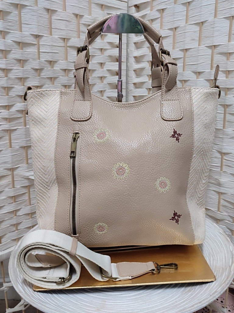 BOLSO CANDELA BEIGE. 2