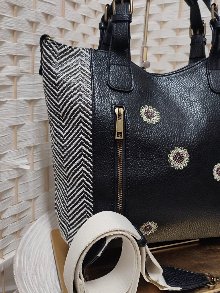 BOLSO CANDELA NEGRO. 2