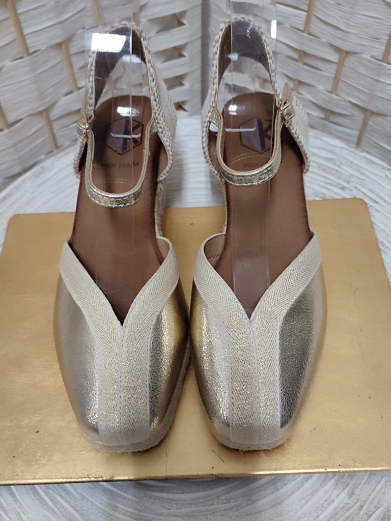 CUÑA MÁLAGA DORADA.