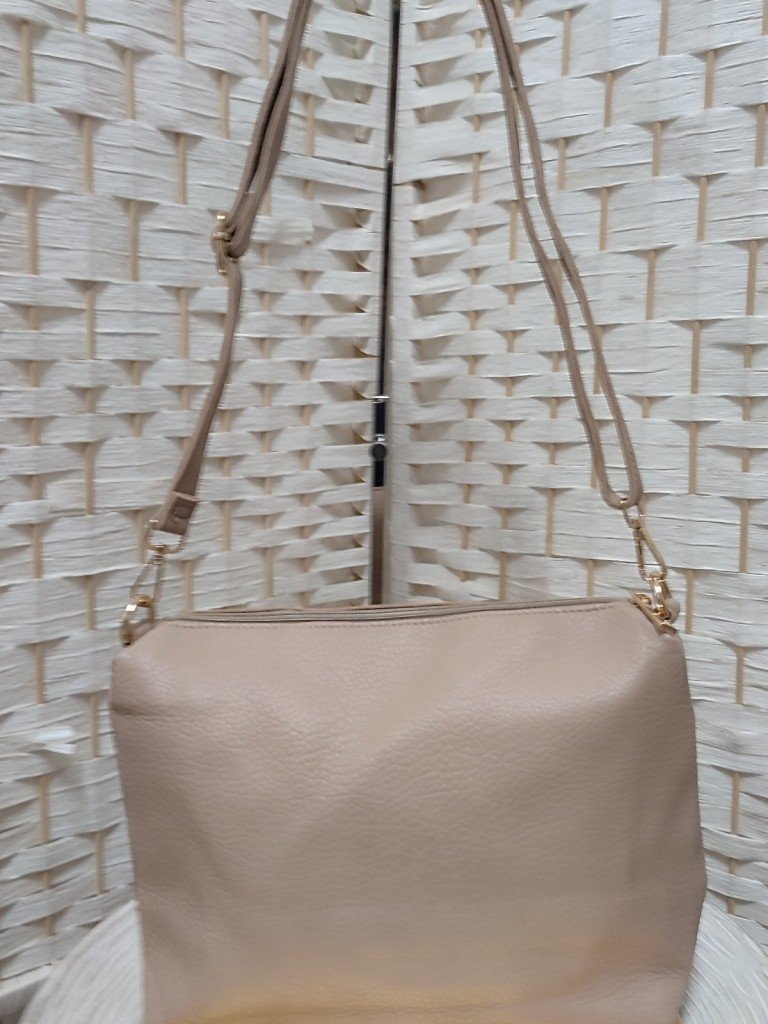 BOLSO MEME BEIGE.
