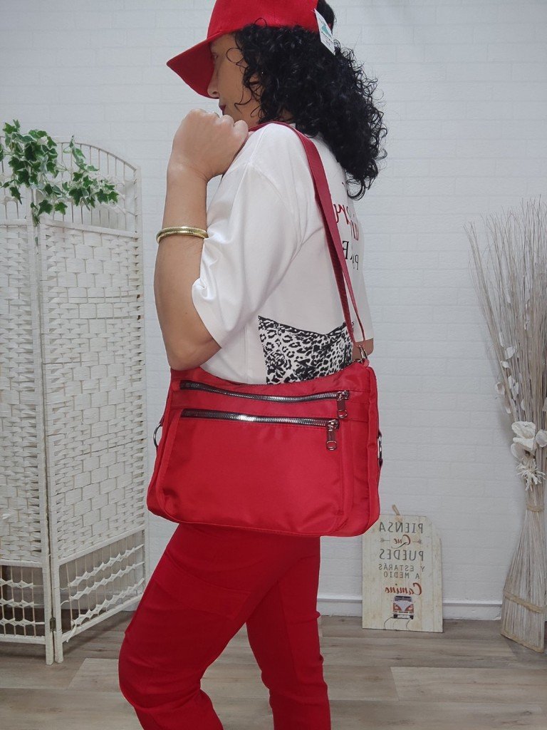 BOLSO SPORT BURDEOS.