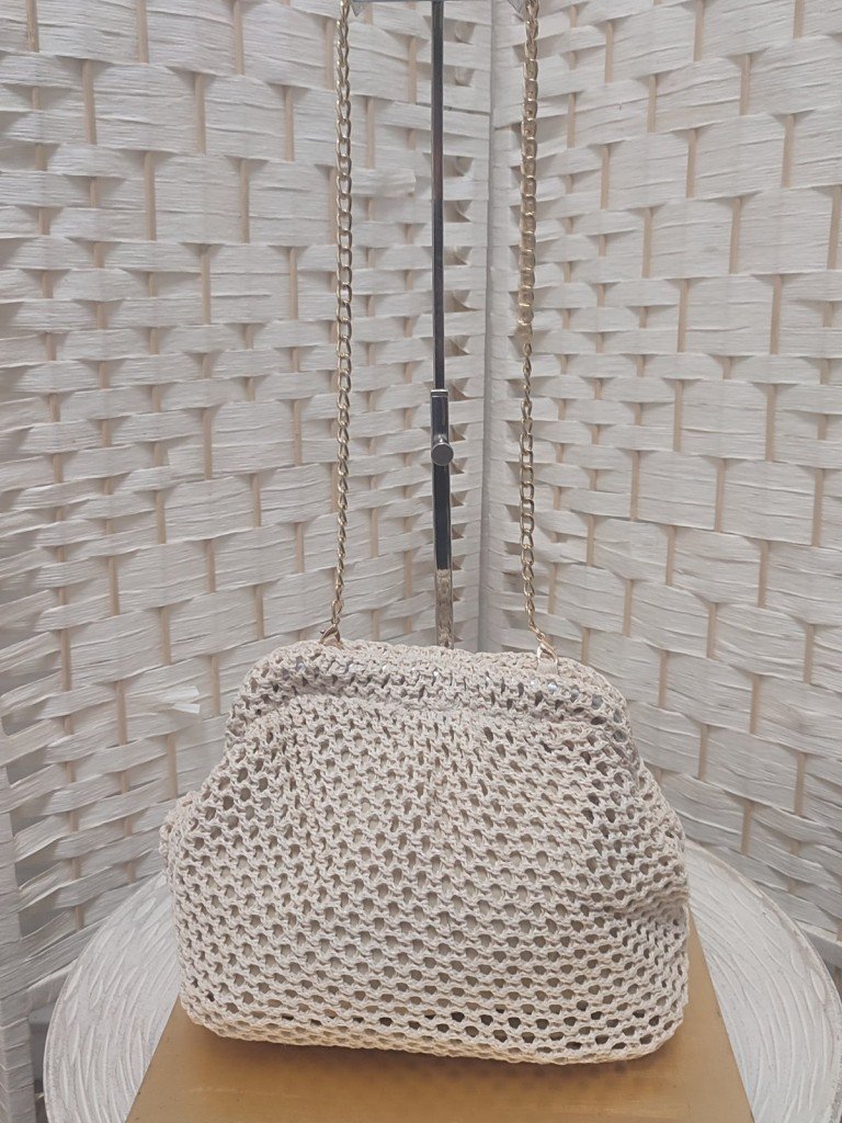 BOLSO TENDENCIA BEIGE. 2