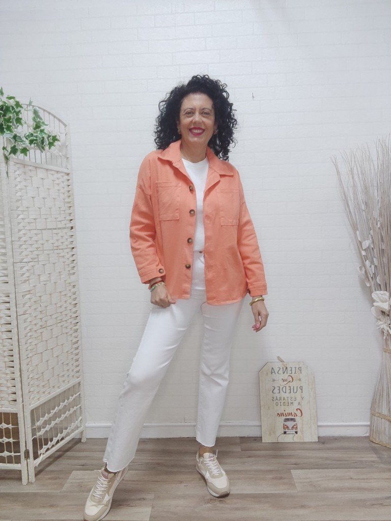 CHAQUETA ABRIL CORAL.