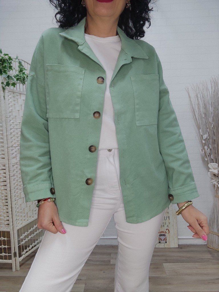 CHAQUETA ABRIL VERDE. 2