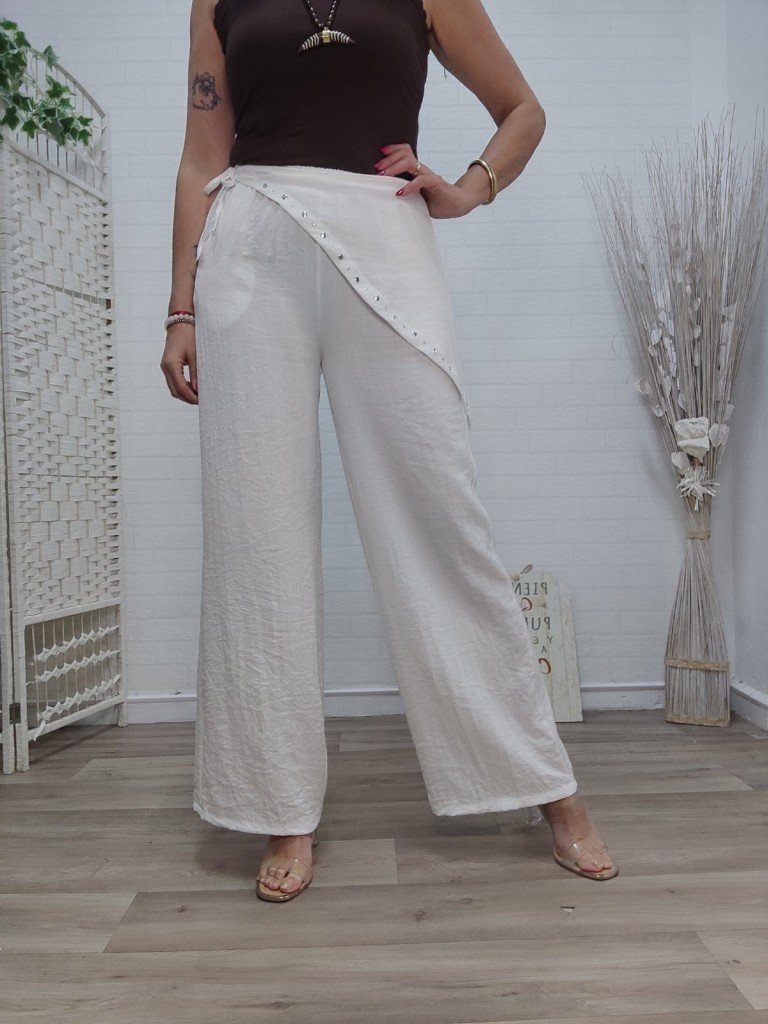PANTALÓN PAÑUELO BLANCO.