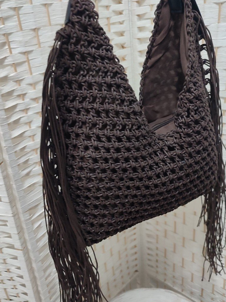 BOLSO ZINIA MARRÓN.