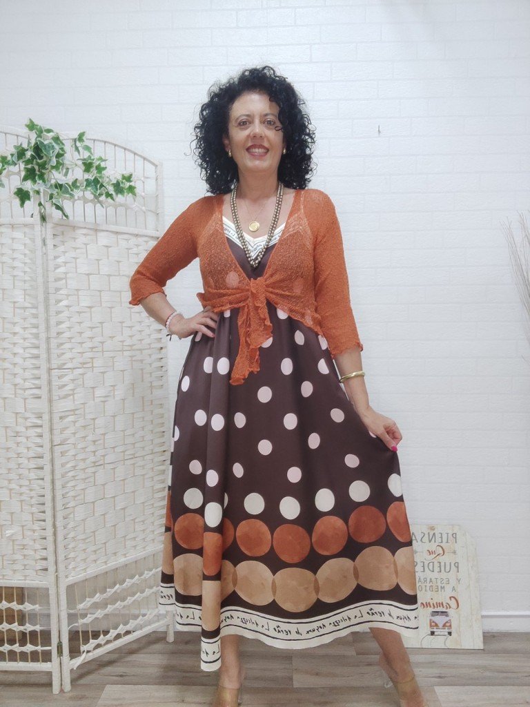 REBECA MÁGICA.