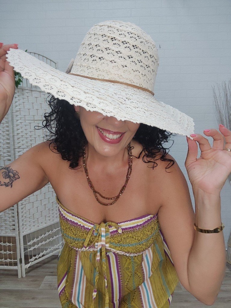 SOMBRERO MARFIL.