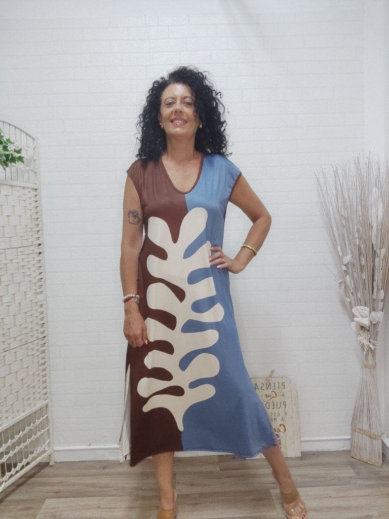 VESTIDO LEONOR CELESTE.