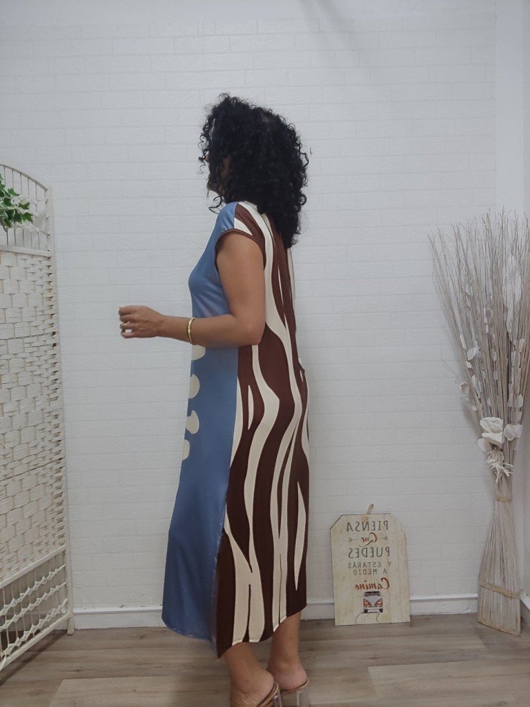 VESTIDO LEONOR CELESTE.
