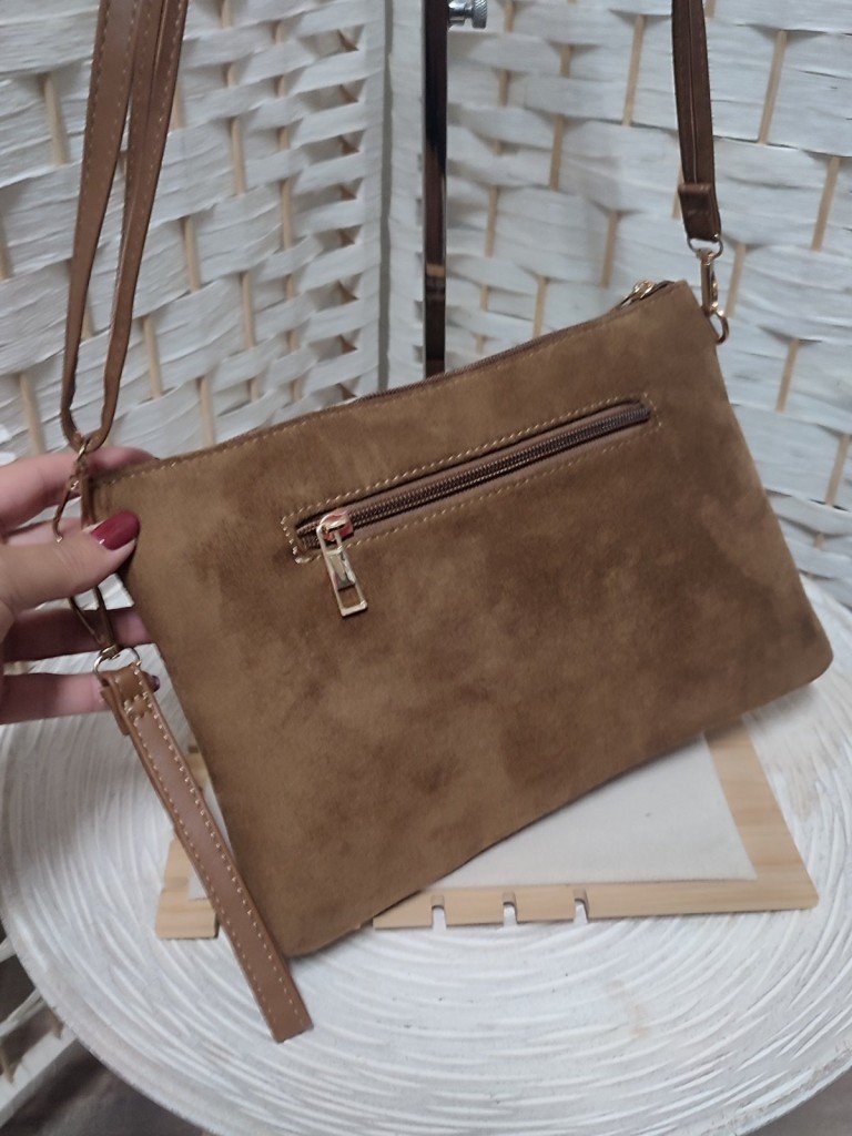 BOLSO PALOMA CAMEL. 2