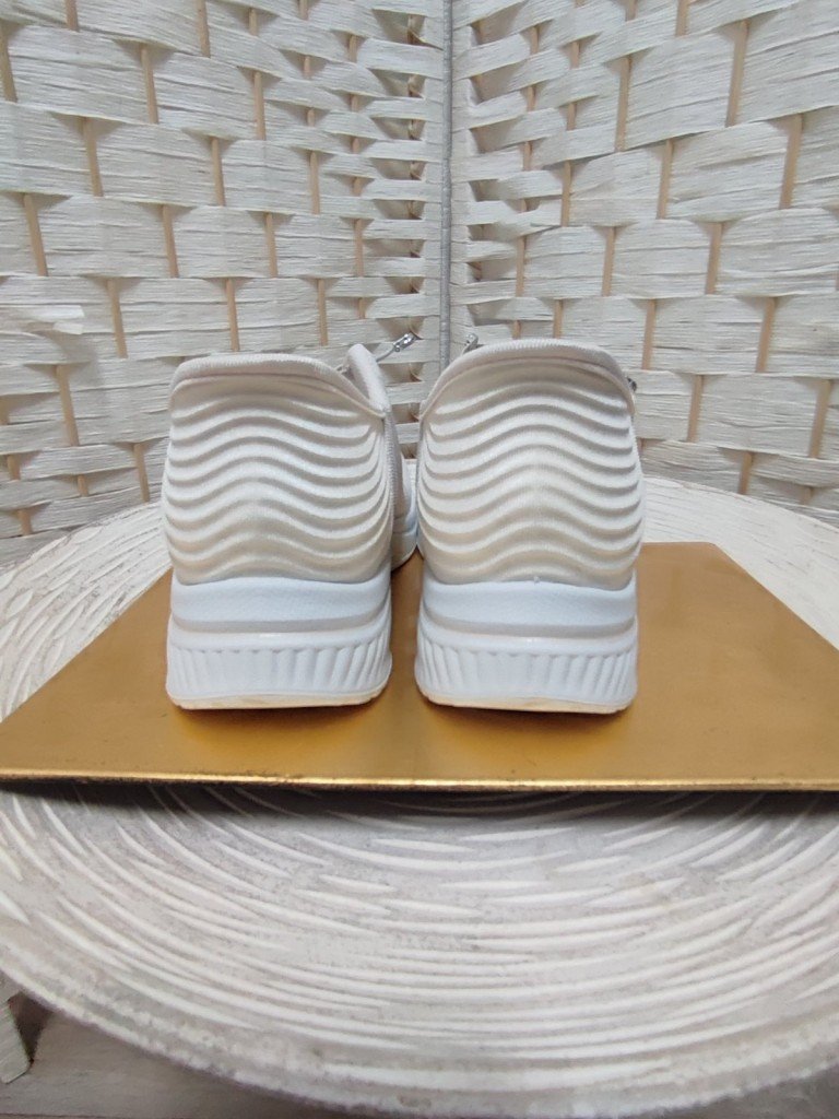 DEPORTIVAS CONFIT BEIGE.