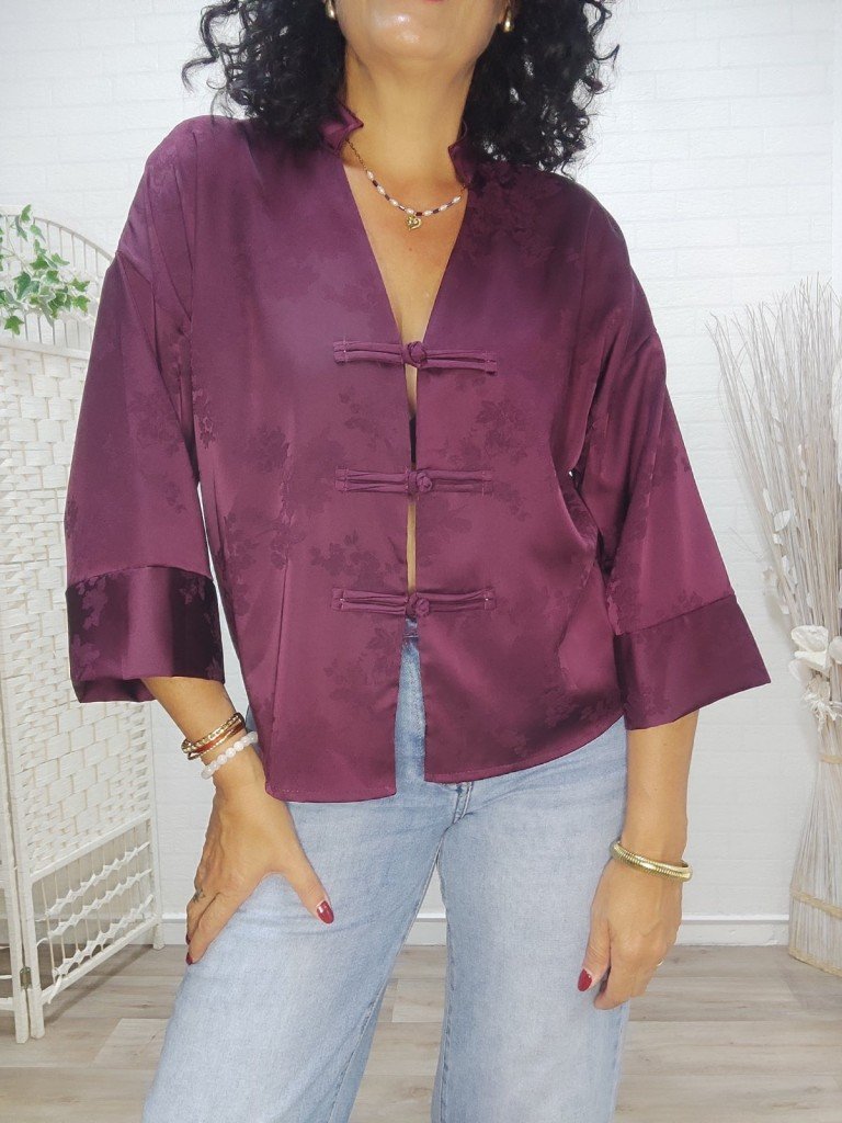 BLUSA JAPÓN BURDEOS.