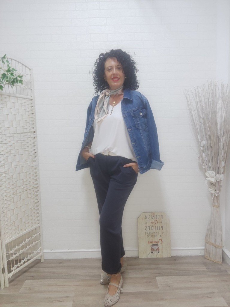 PANTALÓN NURIA AZUL.