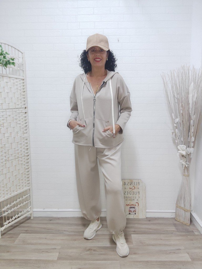CHAQUETA SEVILLA BEIGE.