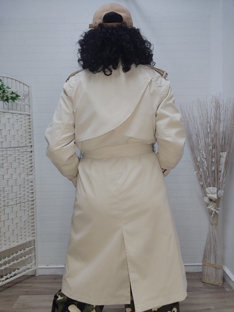 GABARDINA MARINA BEIGE.