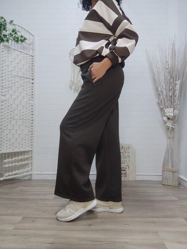 PANTALÓN DAVINIA MARRÓN.